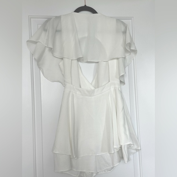 DO+BE Annie Cutout back romper - Picture 5 of 10